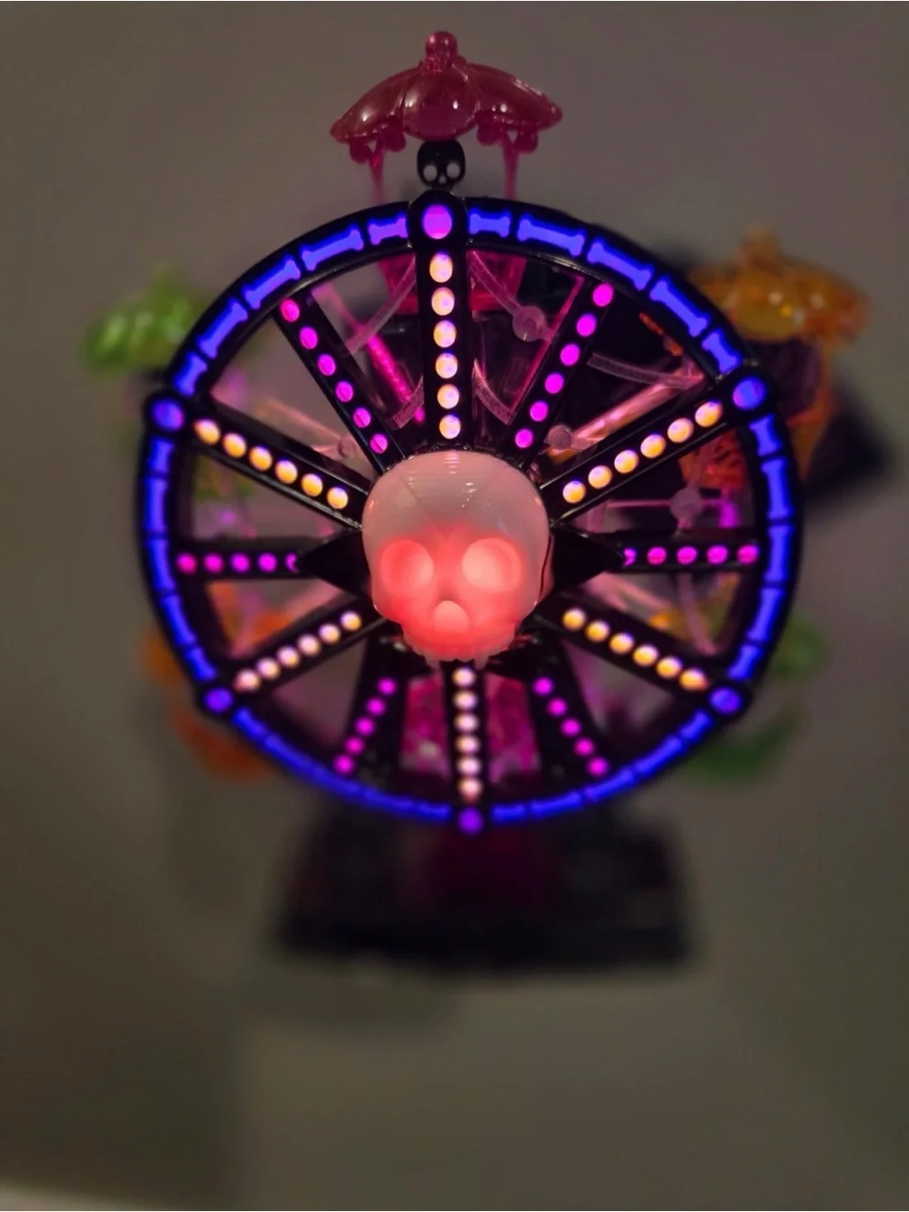 NWT White Barn Neon Spooky Ferris Wheel Wallflowers Plug